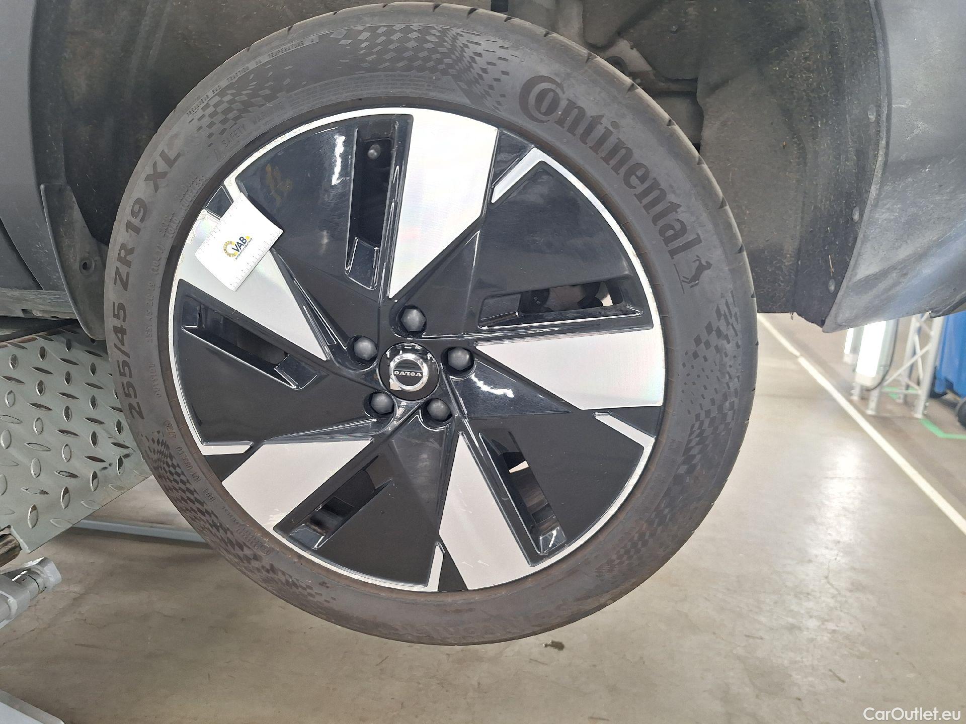 Volvo  XC 40 Volvo, XC40 FL'21 BEV, XC40 Recharge 185kW ER Ultim. #19