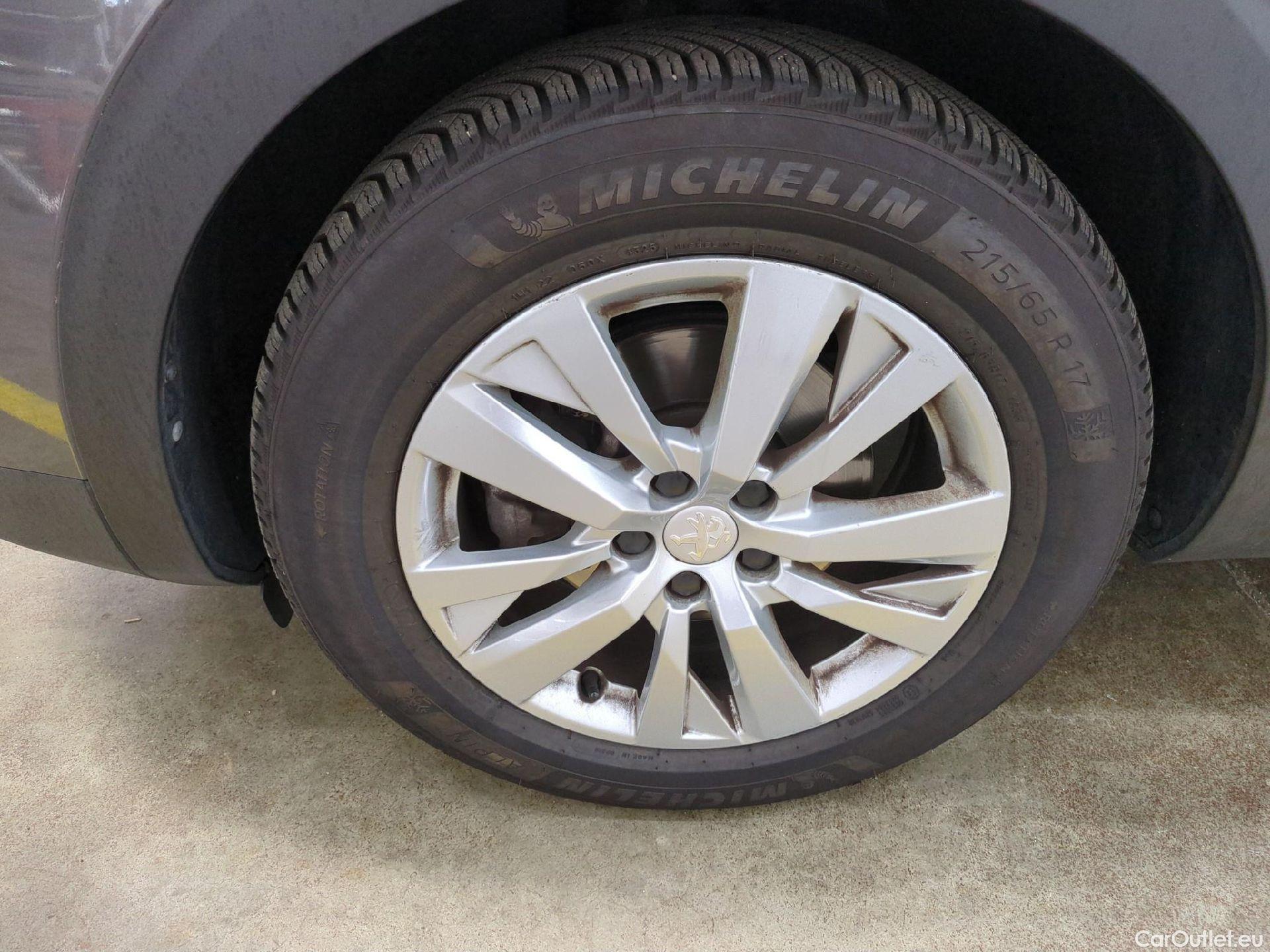  Peugeot  3008  II Style 1.5 HDi 130CV BVA8 E6d #1