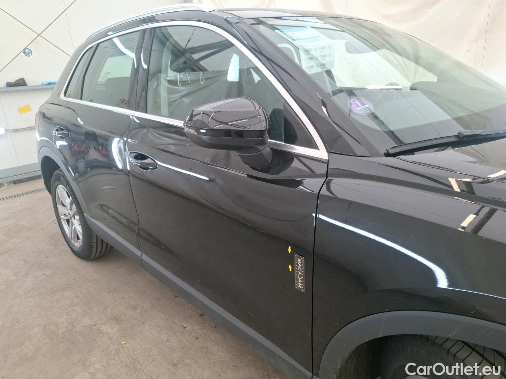  Audi  Q3 AUDI  / 2018 / 5P / SUV 45 TFSI E 245 S TRONIC BUSINESS EXE #8