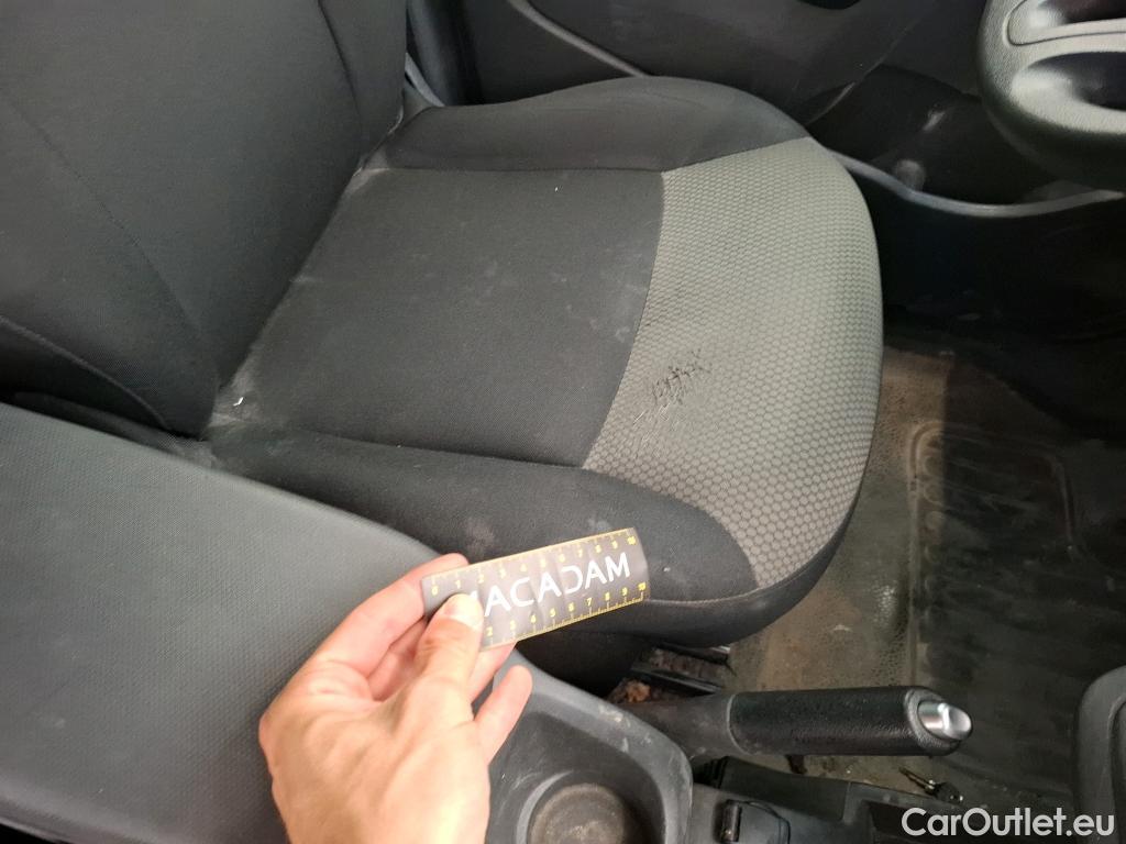  Renault  Kangoo  II Express Grand Confort (L1) 1.5 dCi 80CV BVM6 E6dT #29