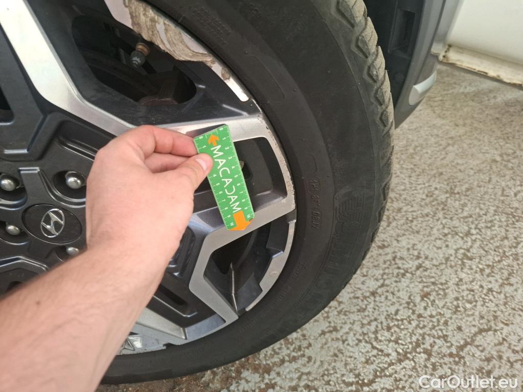  Hyundai  Santa Fe HYUNDAI  / 2020 / 5P / SUV 1.6 T-GDI 265 PHEV HTRAC BUSINESS AUTO #6