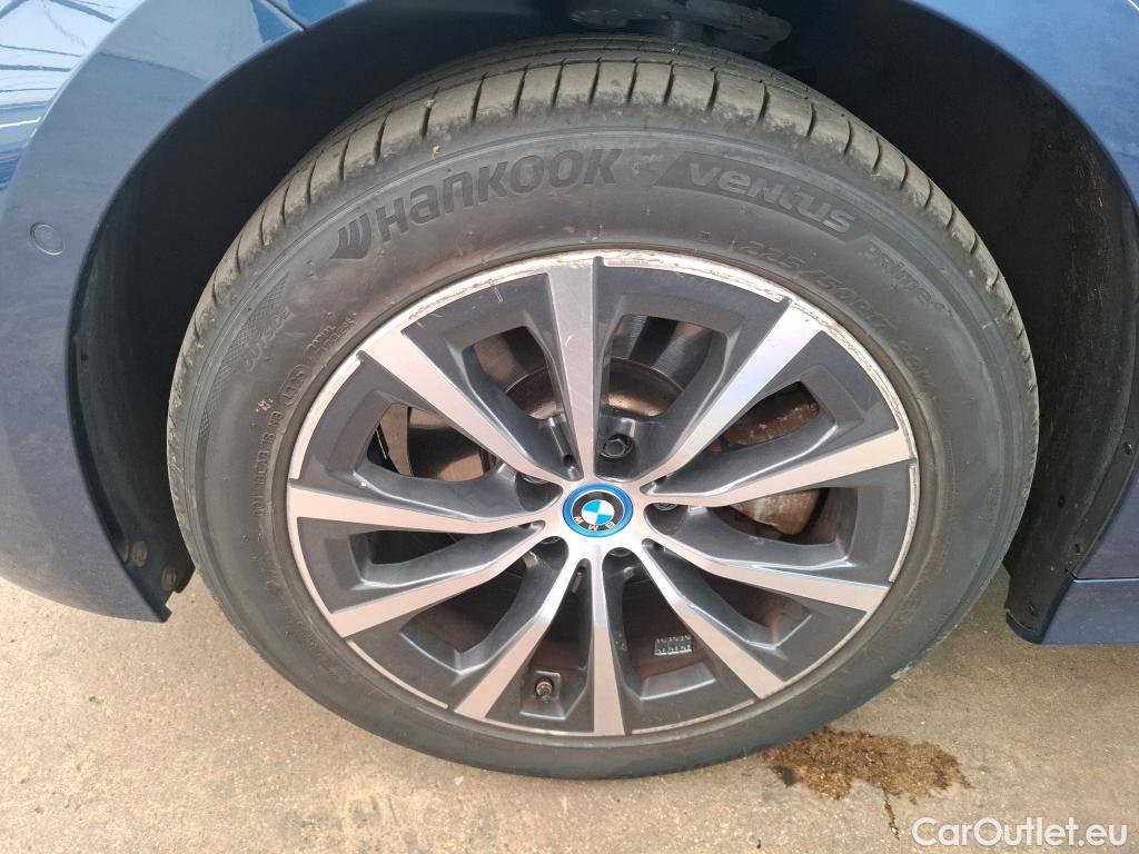  Bmw  Serie 3 BMW Série 3 Touring / 2019 / 5P / Break 320e 204ch Business Design BVA8 Hybride #13