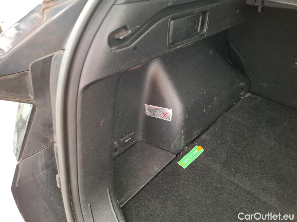  Hyundai  Tucson  Creative Hybrid 2WD 1.6 T-GDI 230CV BVA6 E6d #28