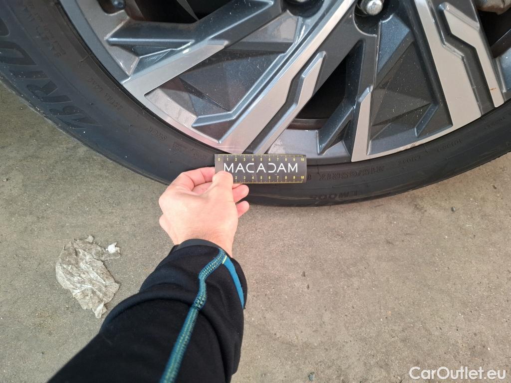  Hyundai  Tucson  Business Hybrid 2WD 1.6 T-GDI 230CV BVA6 E6d #29