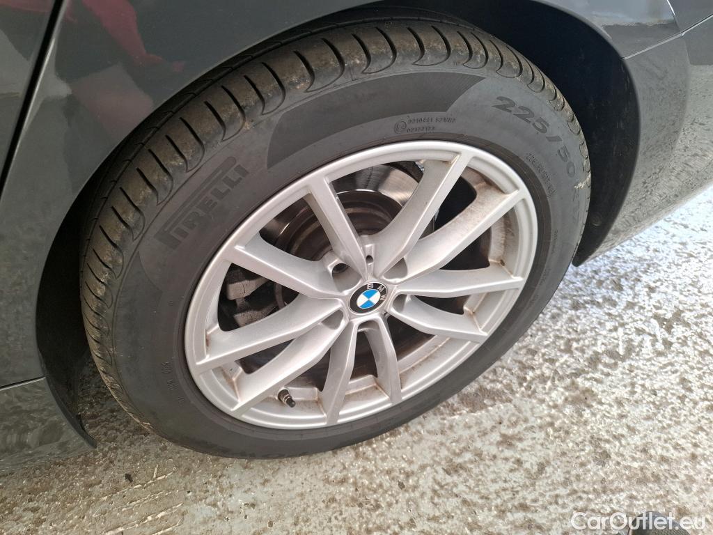  Bmw  Serie 3 BMW Série 3 Touring / 2022 / 5P / Break 318d 150ch Business Design BVA8 #11