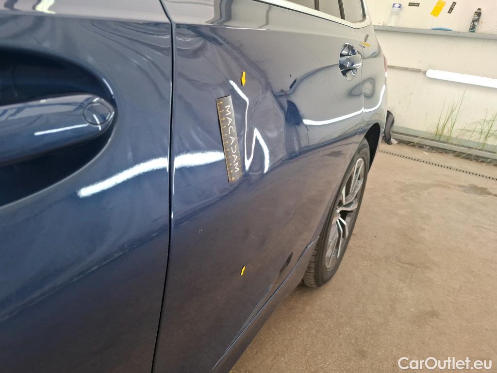  Bmw  Serie 3 BMW Série 3 Touring / 2019 / 5P / Break 320e 204ch Business Design BVA8 Hybride #2
