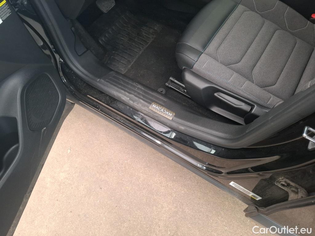  Citroen  C4  X Feel Pack 1.2 PureTech 130CV BVA8 6E #1