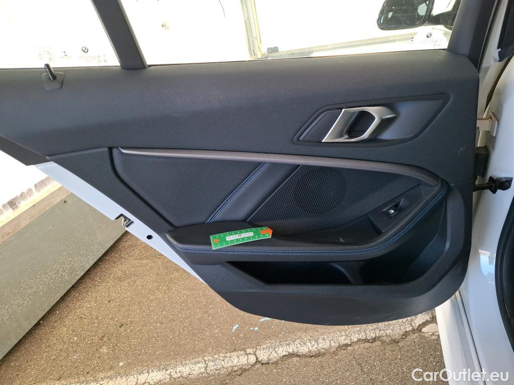  Bmw  Serie 1 Série 1 Berline 118 d M Sport 2.0 150CV BVA8 E6d #33