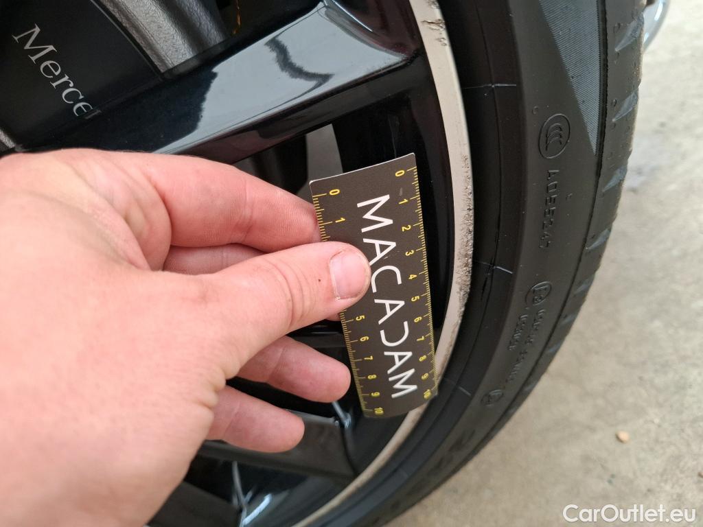  Mercedes  CLA-Klasse MERCEDES-BENZ CLA Coupe / 2019 / 4P / Coupé CLA 250 e AMG Line #32
