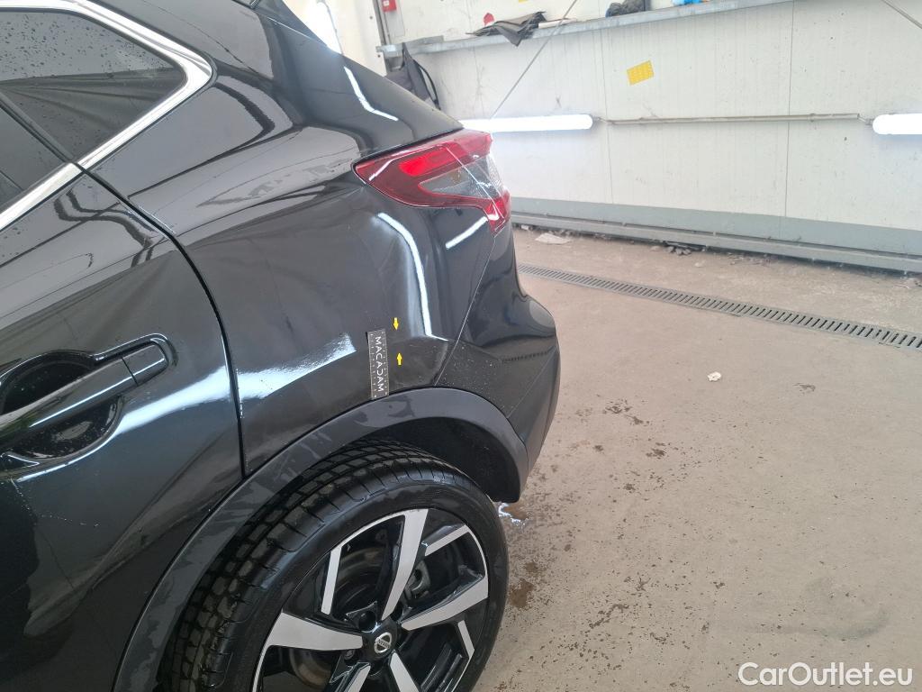  Nissan  Qashqai NISSAN  / 2017 / 5P / Crossover 1.3 DIG-T 160 DCT Tekna #30