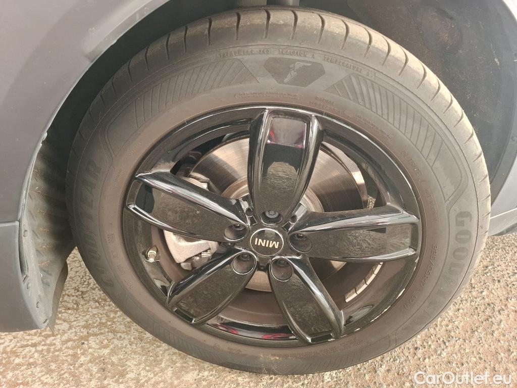  Mini  Countryman MINI  / 2020 / 5P / Crossover Cooper SE ALL4 Premium Plus125+95ch BVA6 #3