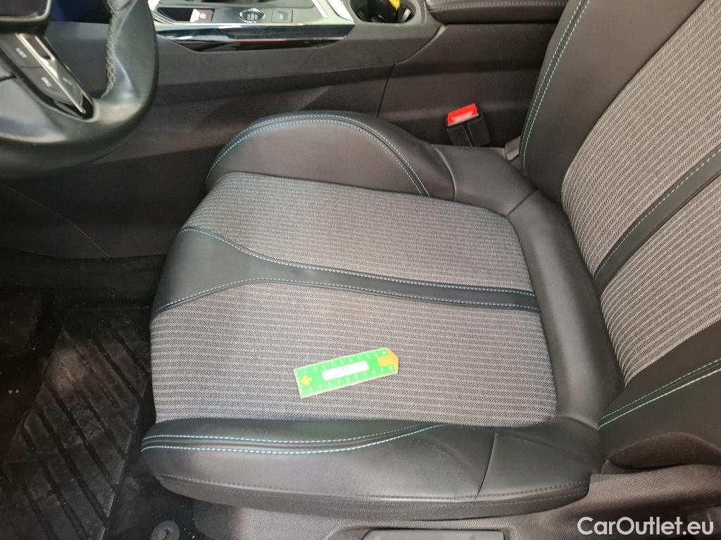  Peugeot  5008  Allure 1.2 PureTech 130CV BVM6 7 Sieges E6d #4