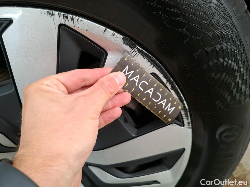  Peugeot  2008  (e-) Active Pack 50kWh BVA #20