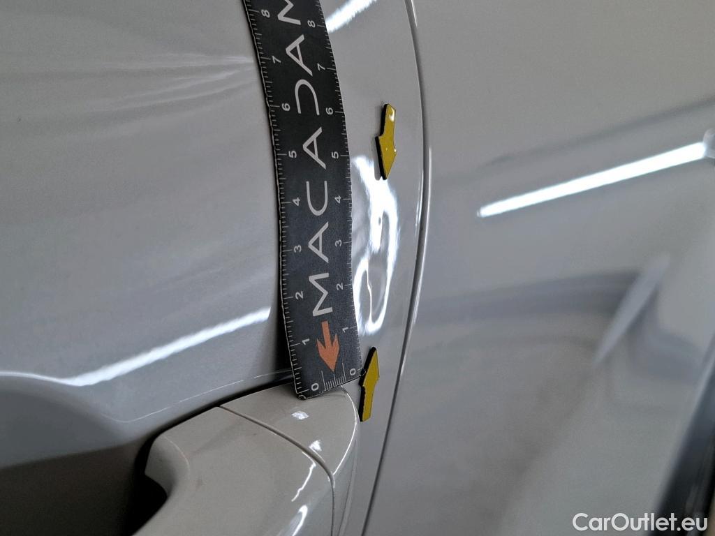  Renault  Captur  II Evolution 1.6 E-TECH Hybrid 145CV BVA6 E6d #13