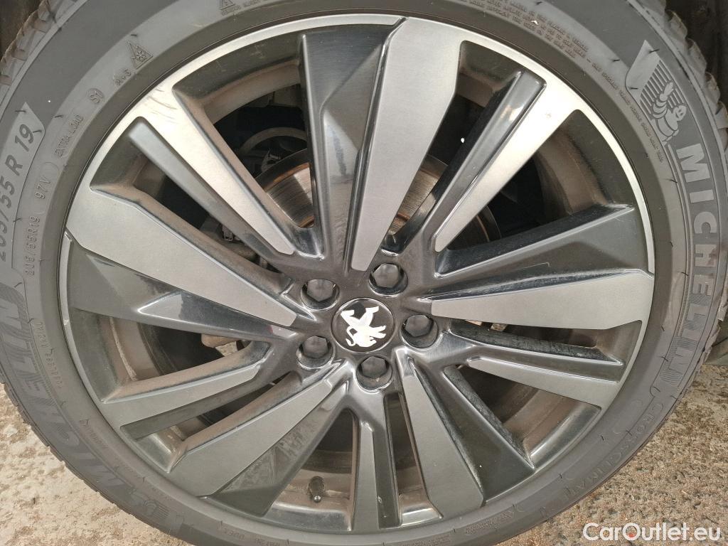  Peugeot  5008 PEUGEOT  / 2020 / 5P / SUV BlueHDi 180 S&S EAT8 GT Pack #53