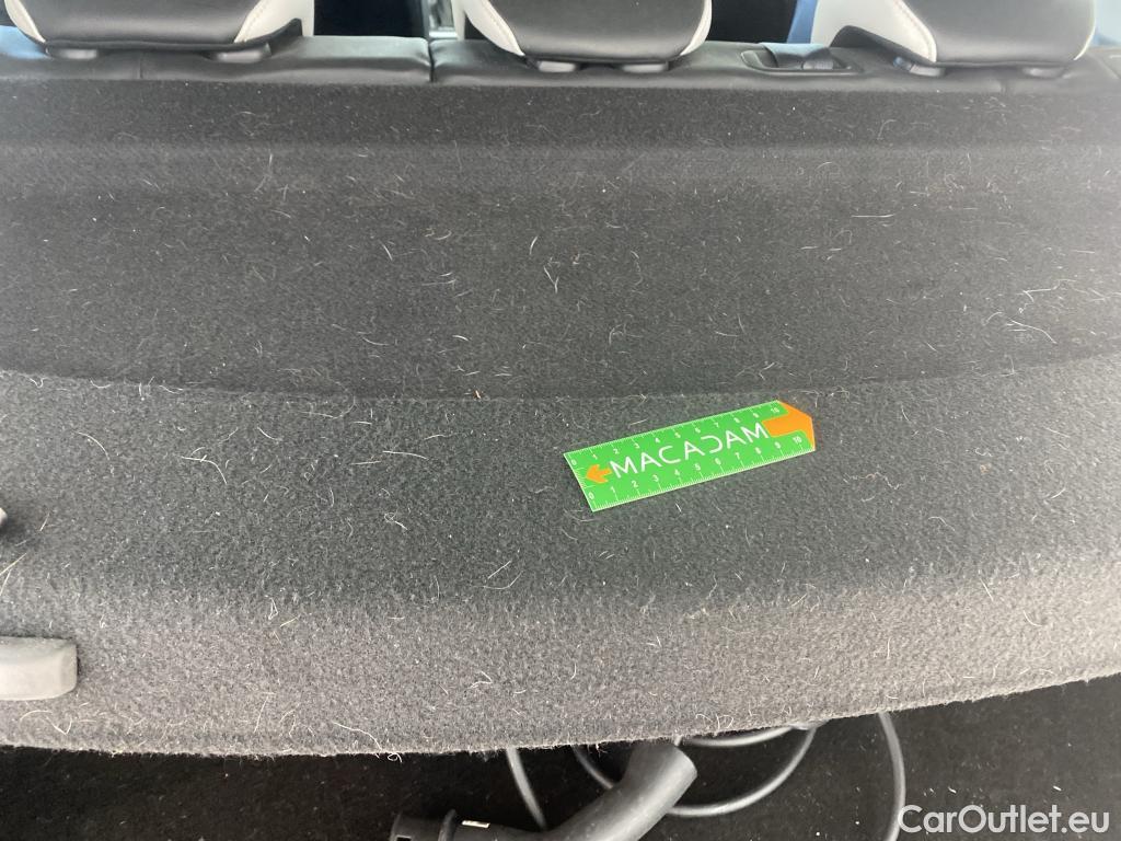  Renault  Captur RENAULT  / 2019 / 5P / SUV techno E-Tech hybride rechargeable 160 #29