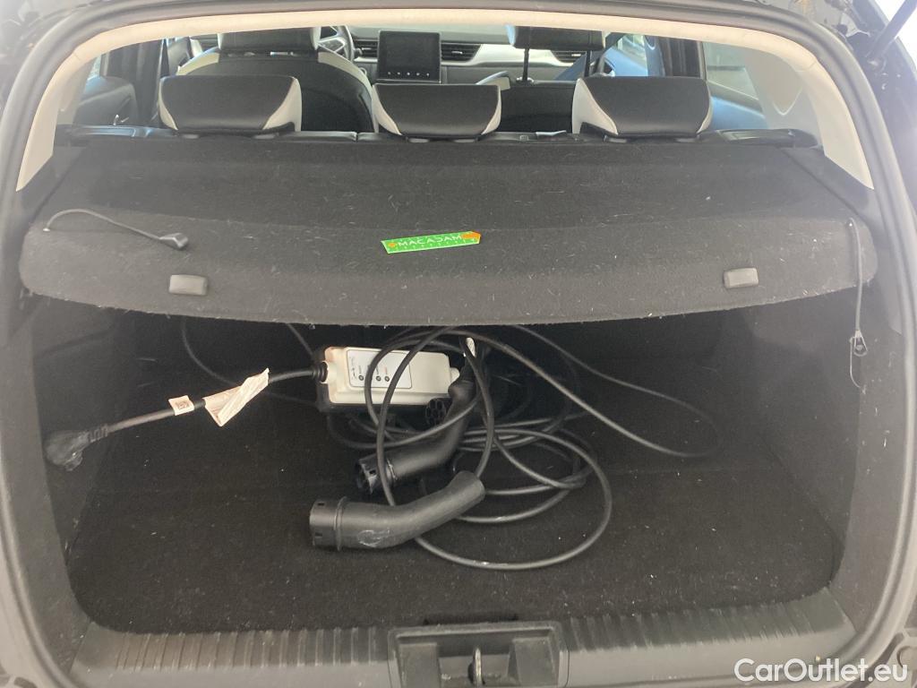  Renault  Captur RENAULT  / 2019 / 5P / SUV techno E-Tech hybride rechargeable 160 #28