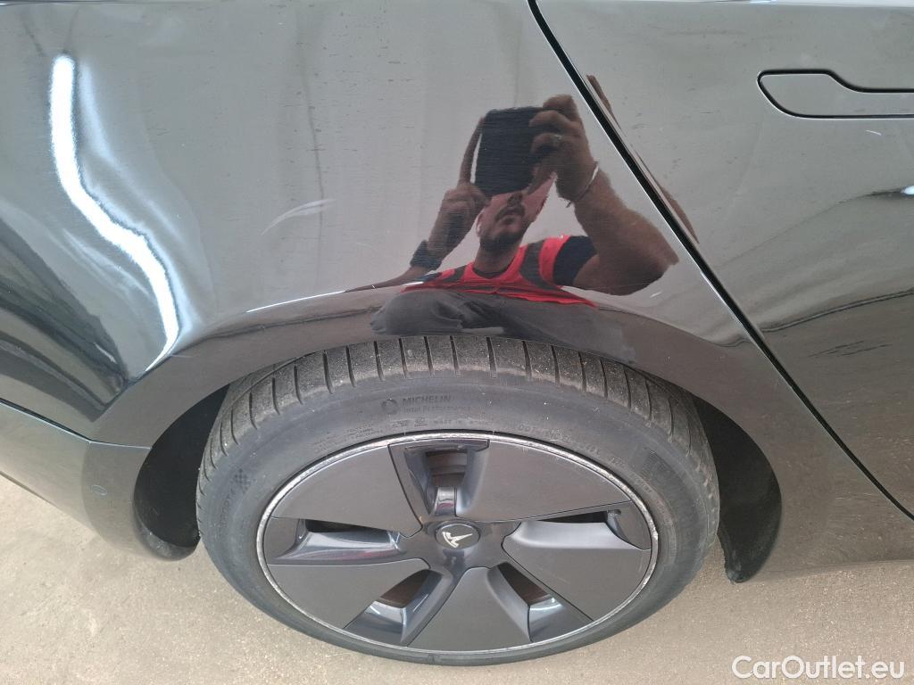  Tesla  Model 3 TESLA  / 2018 / 4P / Berline Grande Autonomie #18