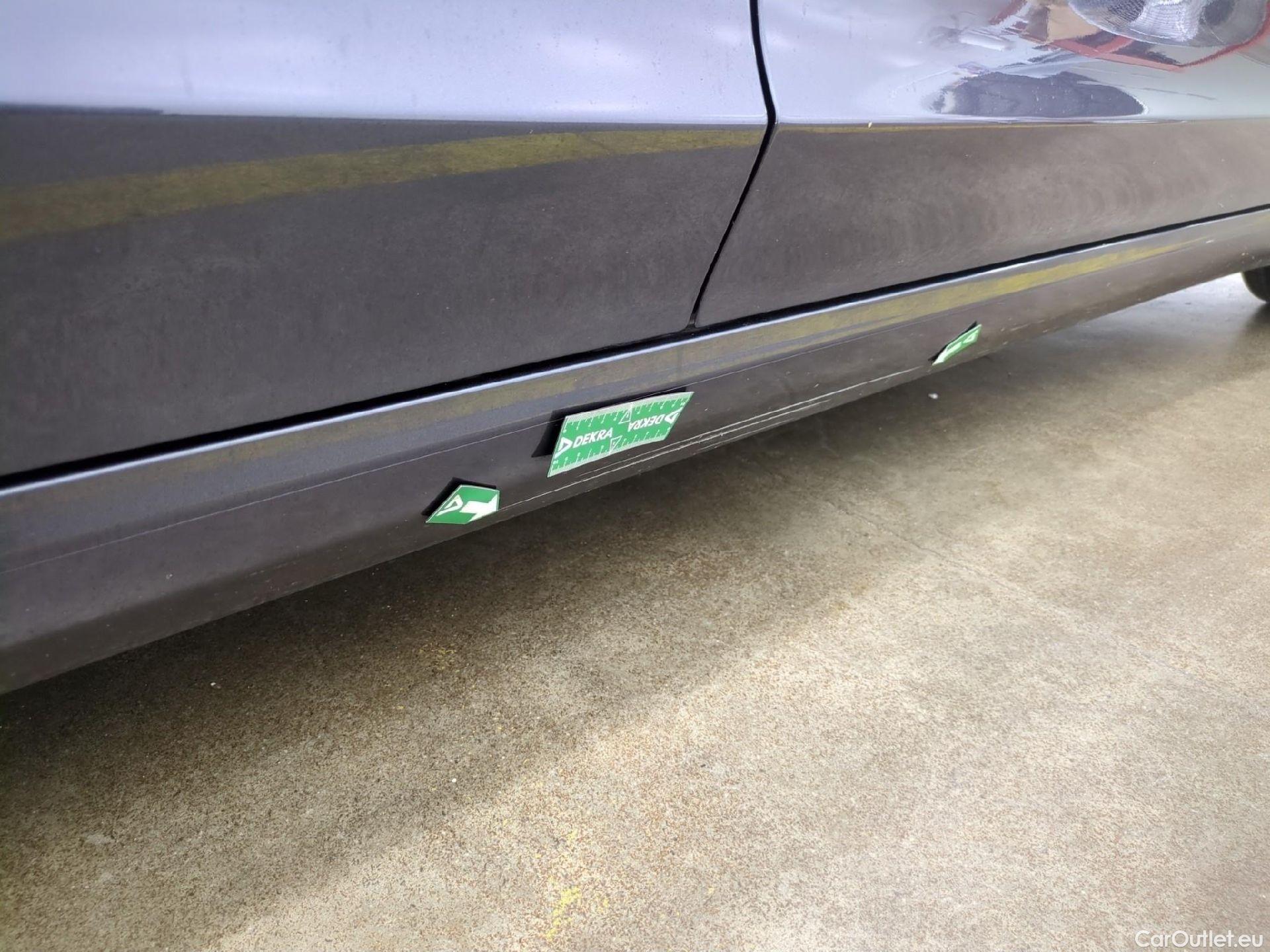  Tesla  Model 3 TESLA  / 2018 / 4P / Berline Grande Autonomie #16