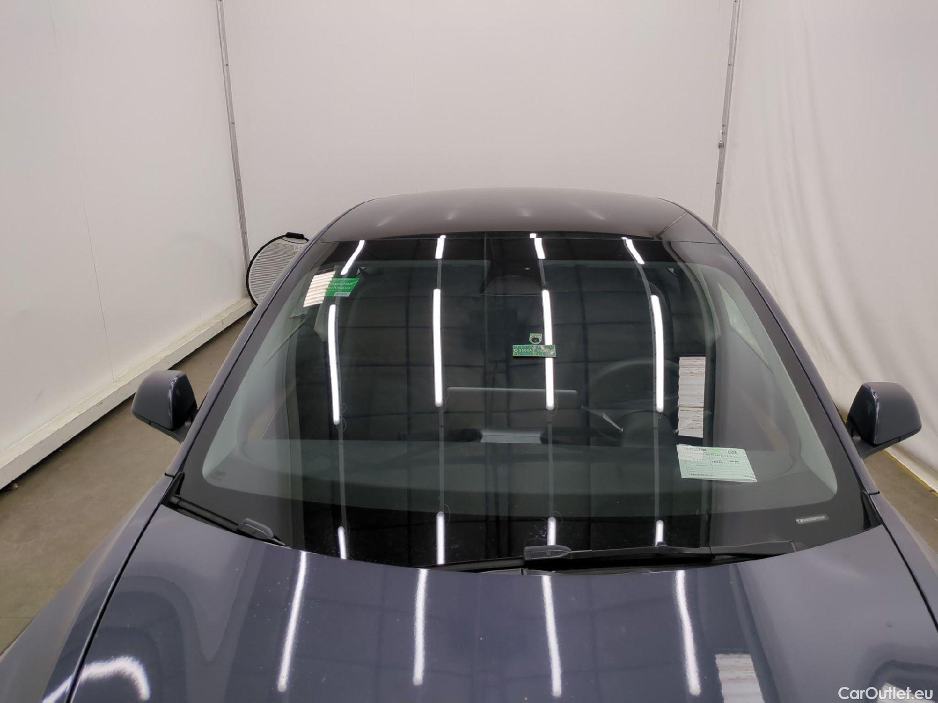  Tesla  Model 3 TESLA  / 2018 / 4P / Berline Grande Autonomie #1