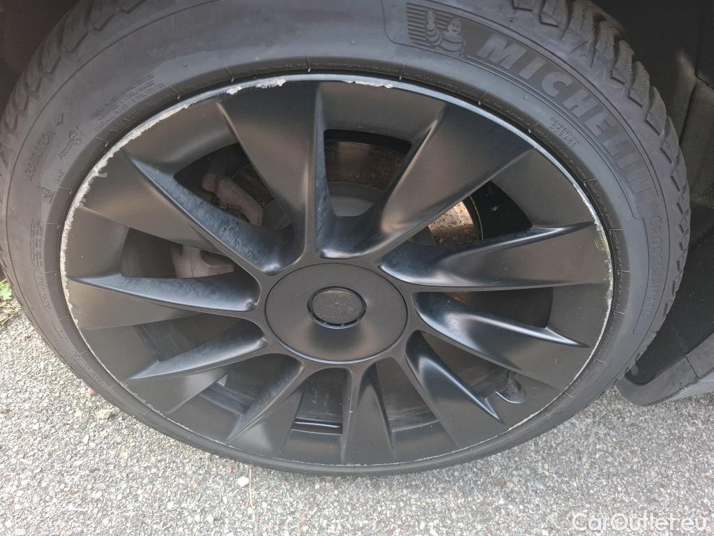  Tesla  Model Y TESLA  / 2020 / 5P / SUV Grande Autonomie Dual Motor AWD #36