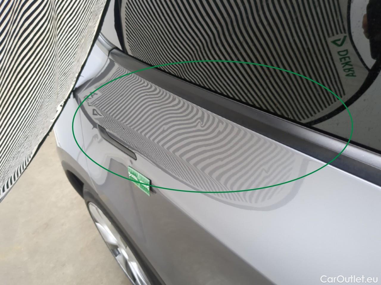  Tesla  Model Y TESLA  / 2020 / 5P / SUV Grande Autonomie Dual-Motor AWD #28