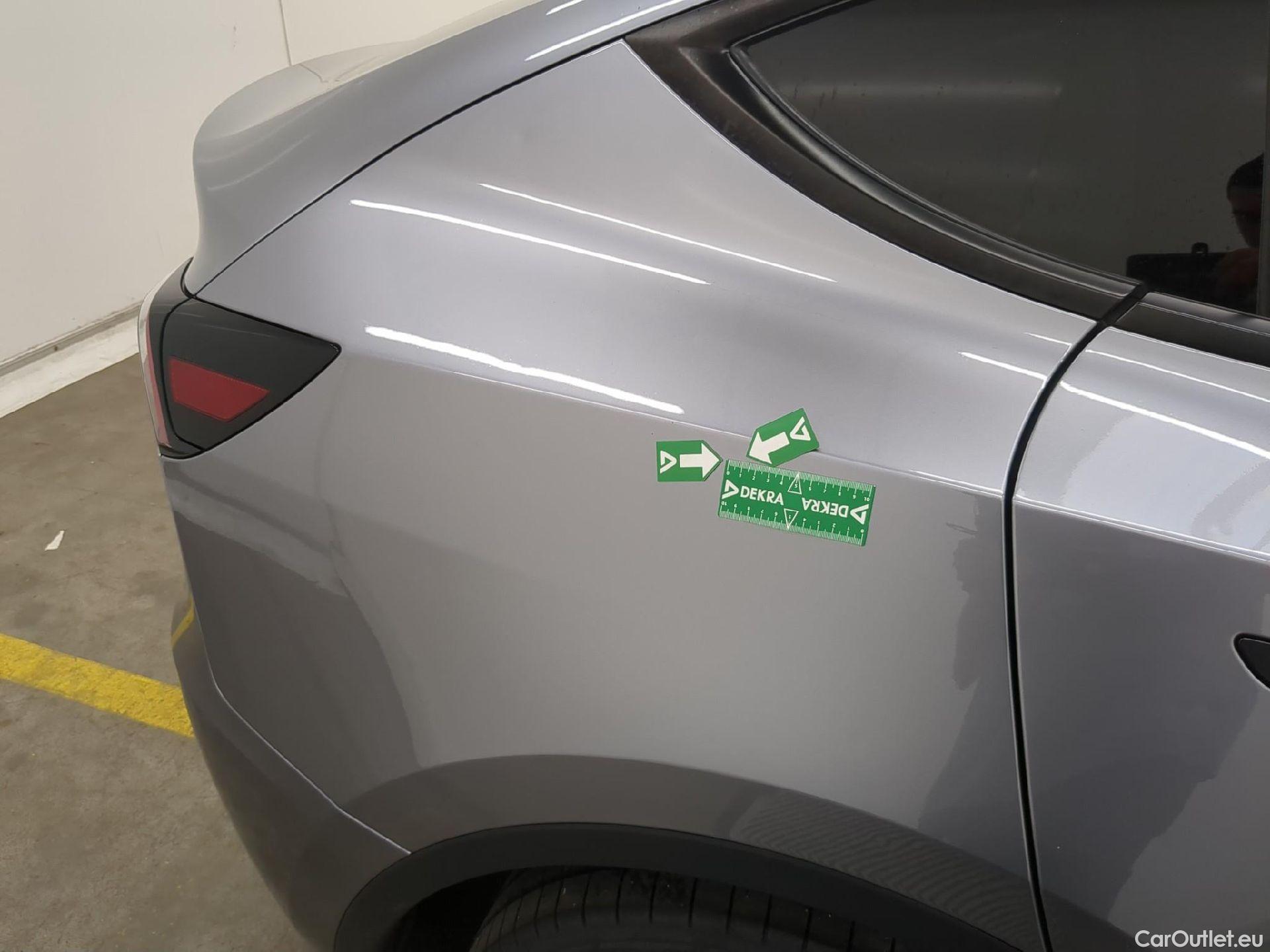  Tesla  Model Y TESLA  / 2020 / 5P / SUV Grande Autonomie Dual-Motor AWD #20