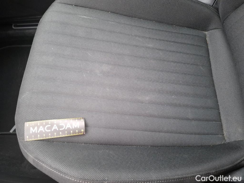 Volkswagen  Tiguan VOLKSWAGEN  Allspace / 2021 / 5P / SUV 2.0 TDI 150 DSG7 LIFE PLUS #22