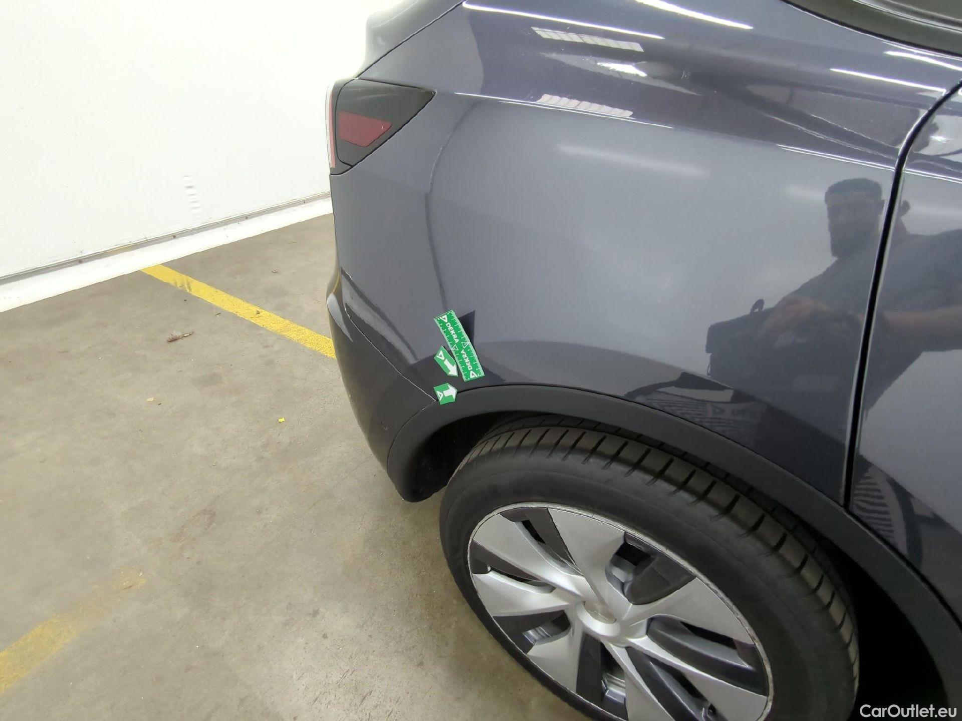  Tesla  Model Y TESLA  / 2020 / 5P / SUV Grand Autonomie Dual Motor AWD #18