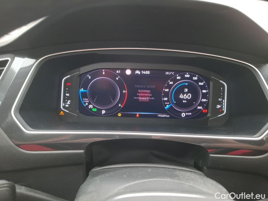  Volkswagen  Tiguan VOLKSWAGEN  Allspace / 2021 / 5P / SUV 2.0 TDI 150 DSG7 LIFE PLUS #26