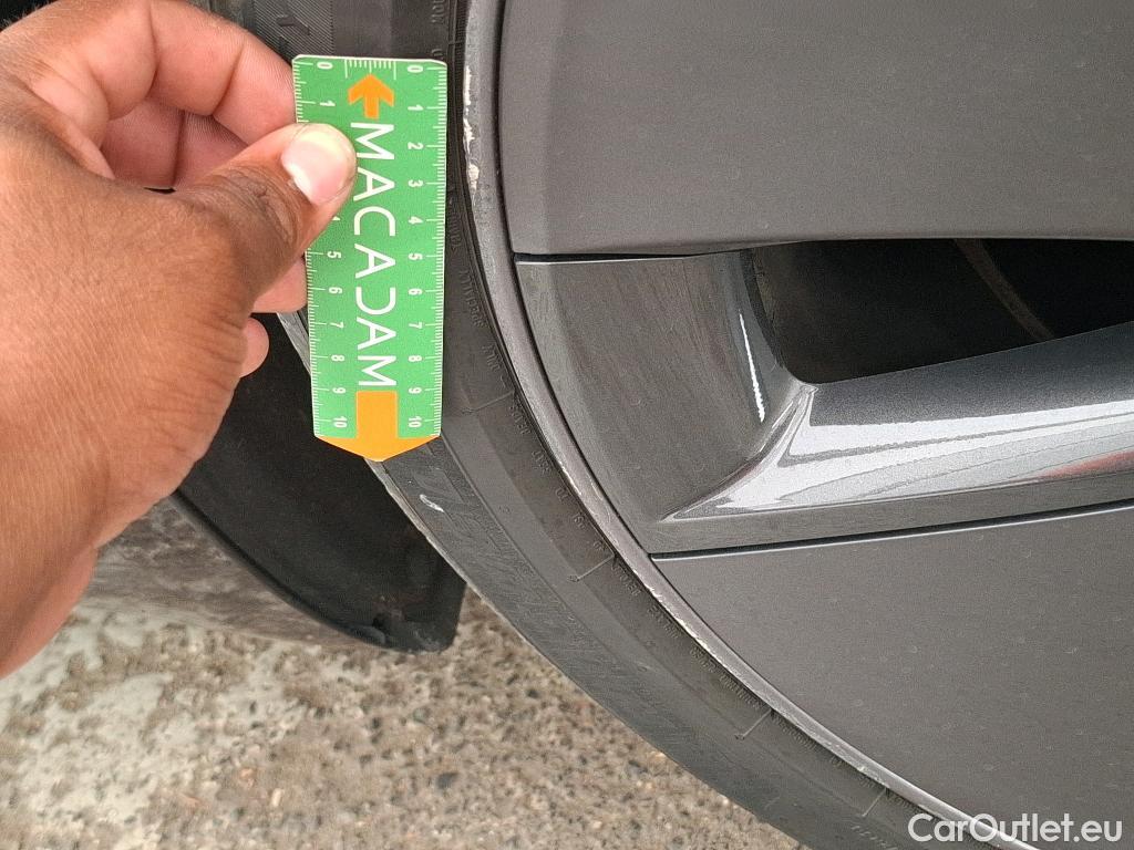  Tesla  Model 3 TESLA  / 2018 / 4P / Berline Propulsion #29
