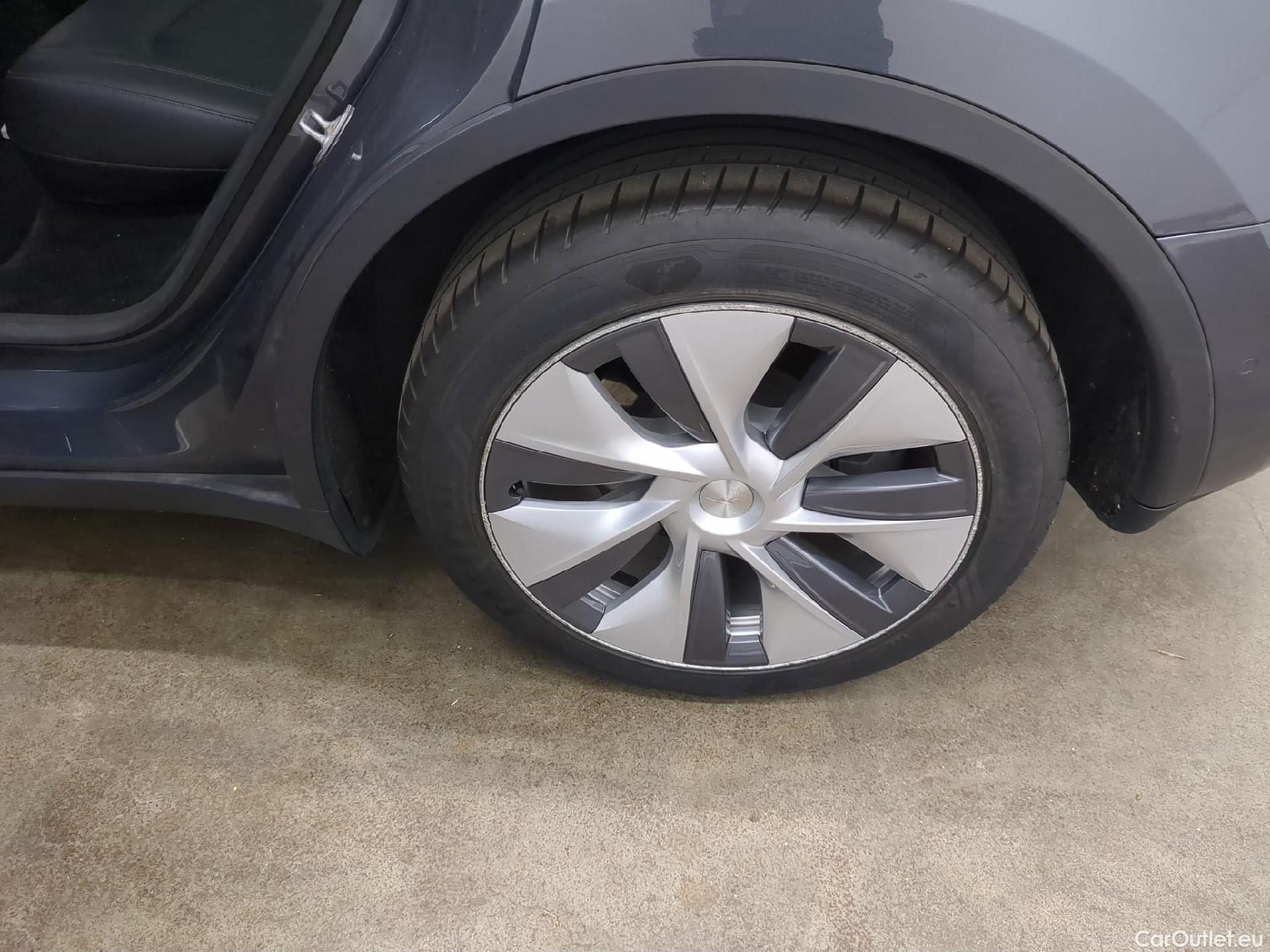  Tesla  Model Y TESLA  / 2020 / 5P / SUV Grand Autonomie Dual Motor AWD #4