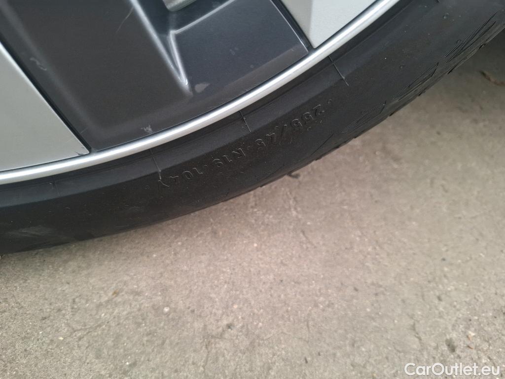  Tesla  Model Y TESLA  / 2020 / 5P / SUV Grand Autonomie Dual Motor AWD #10