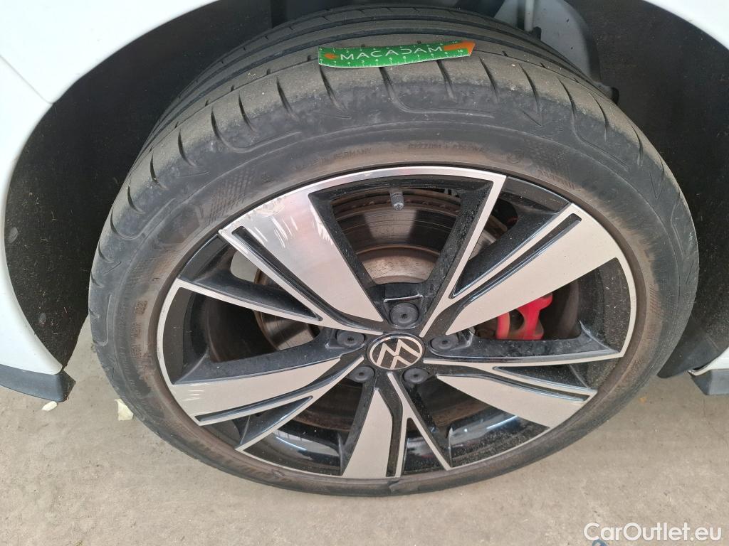  Volkswagen  Golf  VOLKSWAGEN / 2020 / 5P / Berline 1.4 eHybrid OPF 245 DSG6 GTE #16