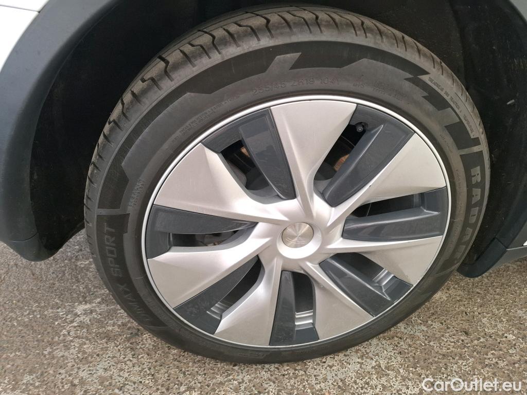  Tesla  Model Y TESLA  / 2020 / 5P / SUV Long Range Dual Motor AWD #2