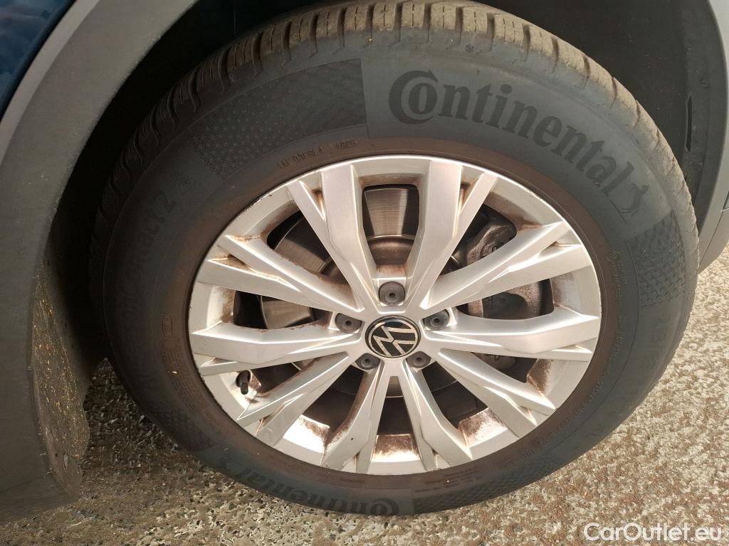  Volkswagen  Tiguan VOLKSWAGEN  / 2020 / 5P / SUV 1.4 eHybrid 245 DSG6 Life Business #7