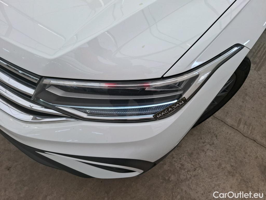  Volkswagen  Tiguan VOLKSWAGEN  Allspace / 2021 / 5P / SUV 2.0 TDI 150 DSG7 LIFE PLUS #20