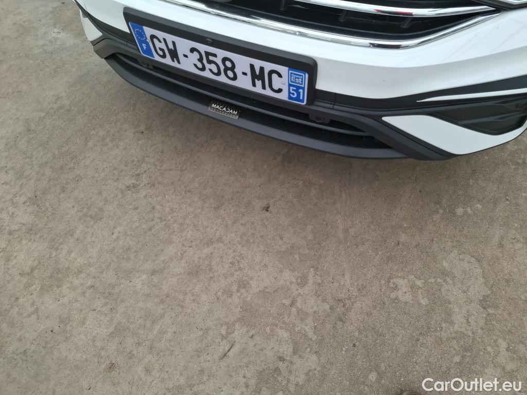  Volkswagen  Tiguan VOLKSWAGEN  Allspace / 2021 / 5P / SUV 2.0 TDI 150 DSG7 LIFE PLUS #1