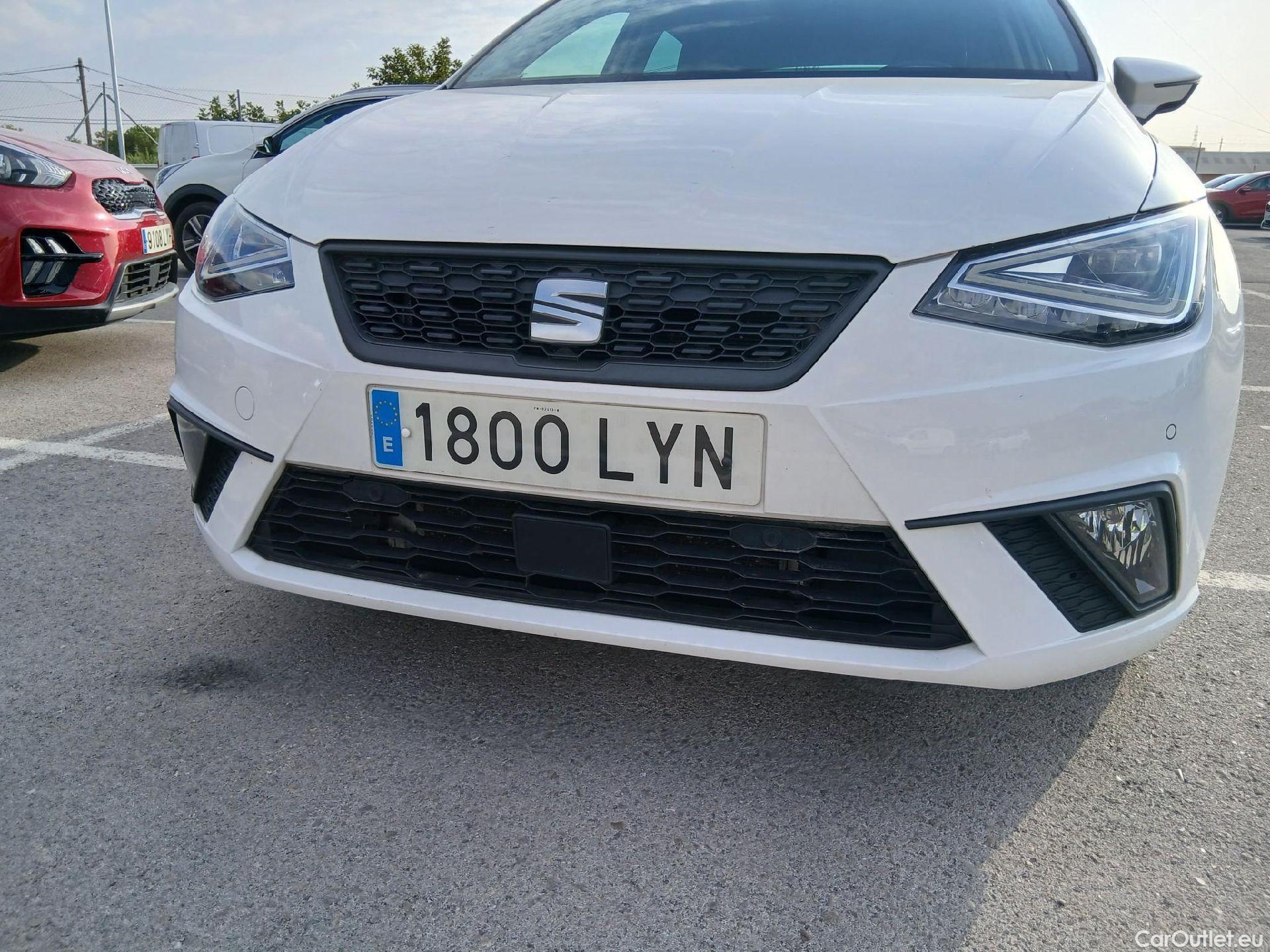  Seat  Ibiza SEAT  / 2017 / 5P / berlina con portón 1.0 TSI 81kW (110CV) Style Plus (AC2) #6