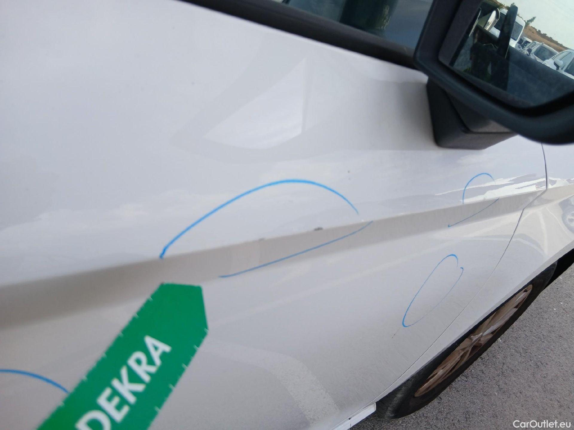  Seat  Ibiza SEAT  / 2017 / 5P / berlina con portón 1.0 TSI 81kW (110CV) Style Plus (AC2) #33