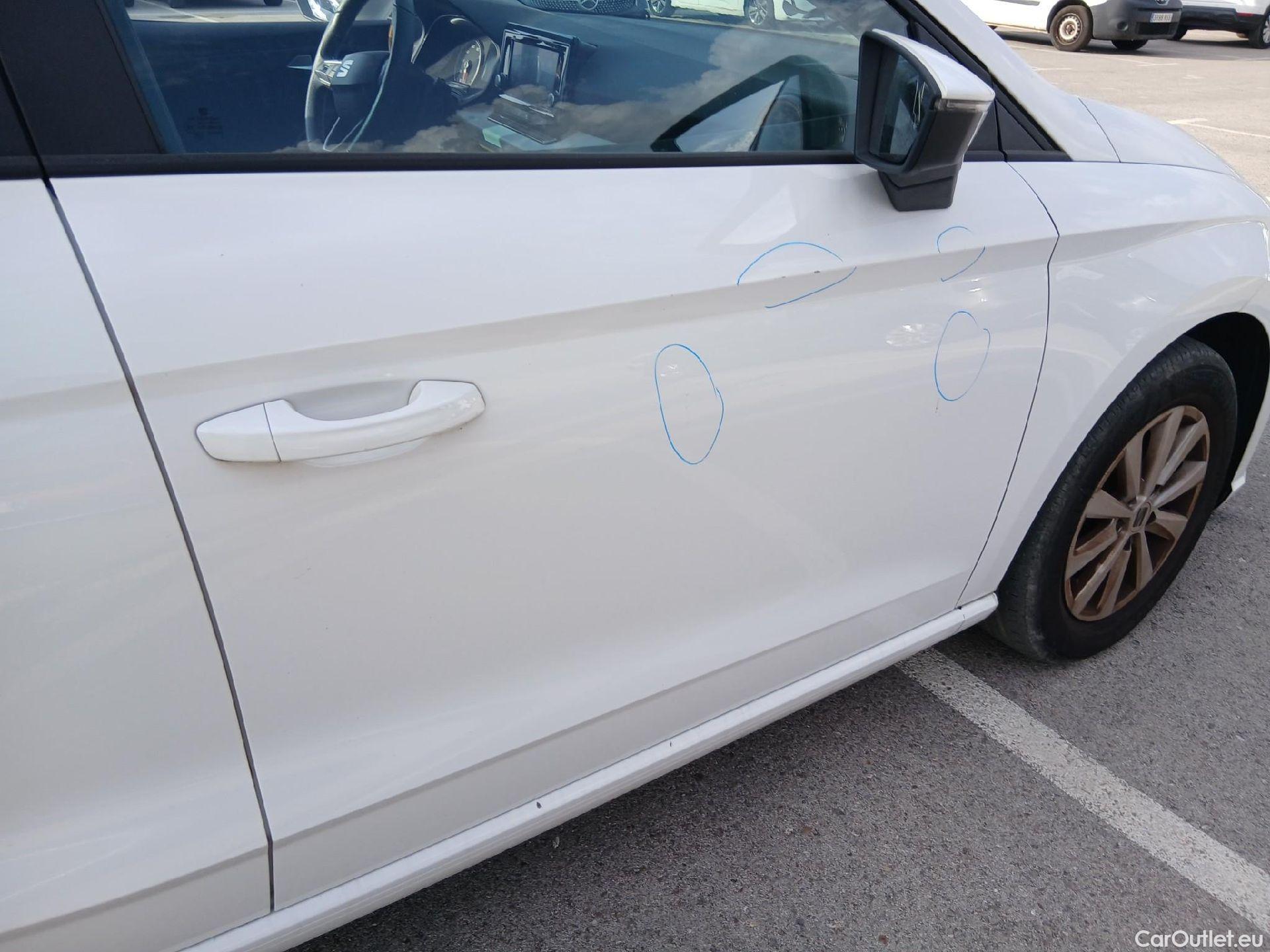  Seat  Ibiza SEAT  / 2017 / 5P / berlina con portón 1.0 TSI 81kW (110CV) Style Plus (AC2) #32