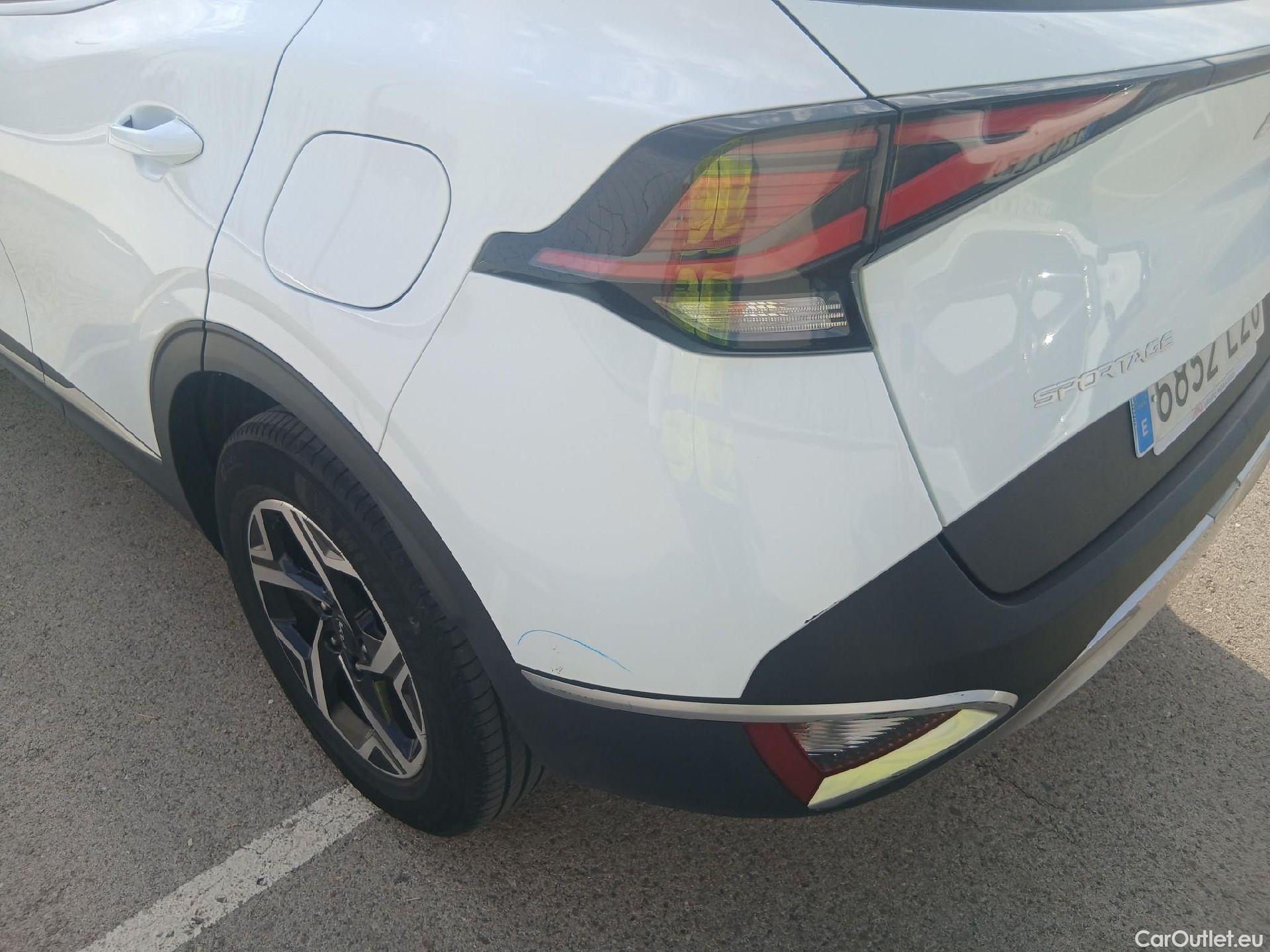  KIA  Sportage KIA  / 2022 / 5P / todoterreno 1.6 T-GDi 110kW (150CV) Concept 4x2 #11