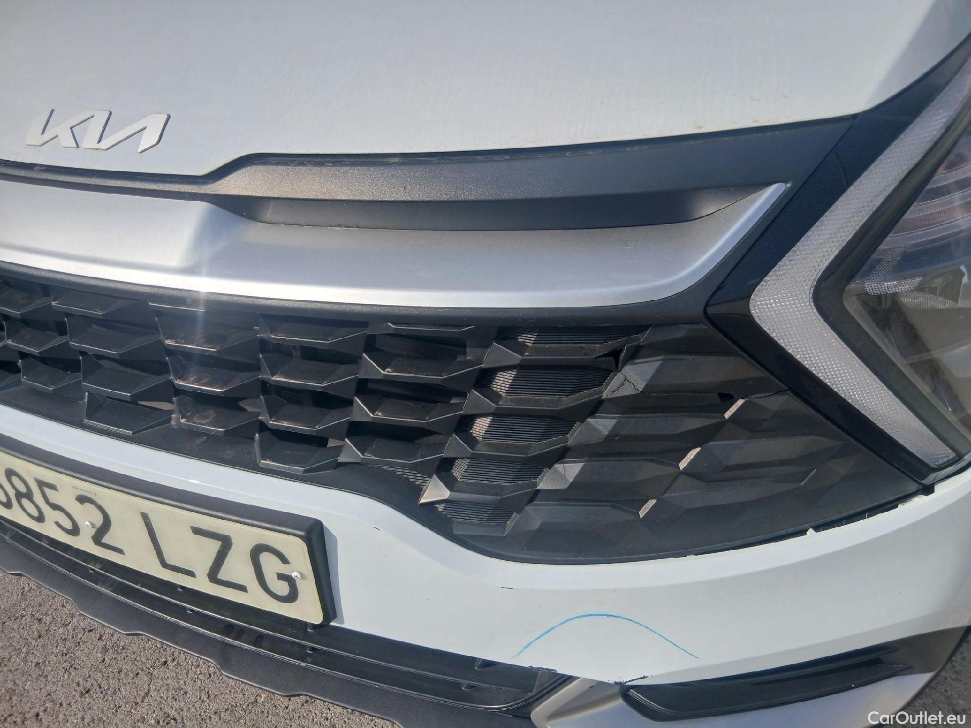  KIA  Sportage KIA  / 2022 / 5P / todoterreno 1.6 T-GDi 110kW (150CV) Concept 4x2 #8
