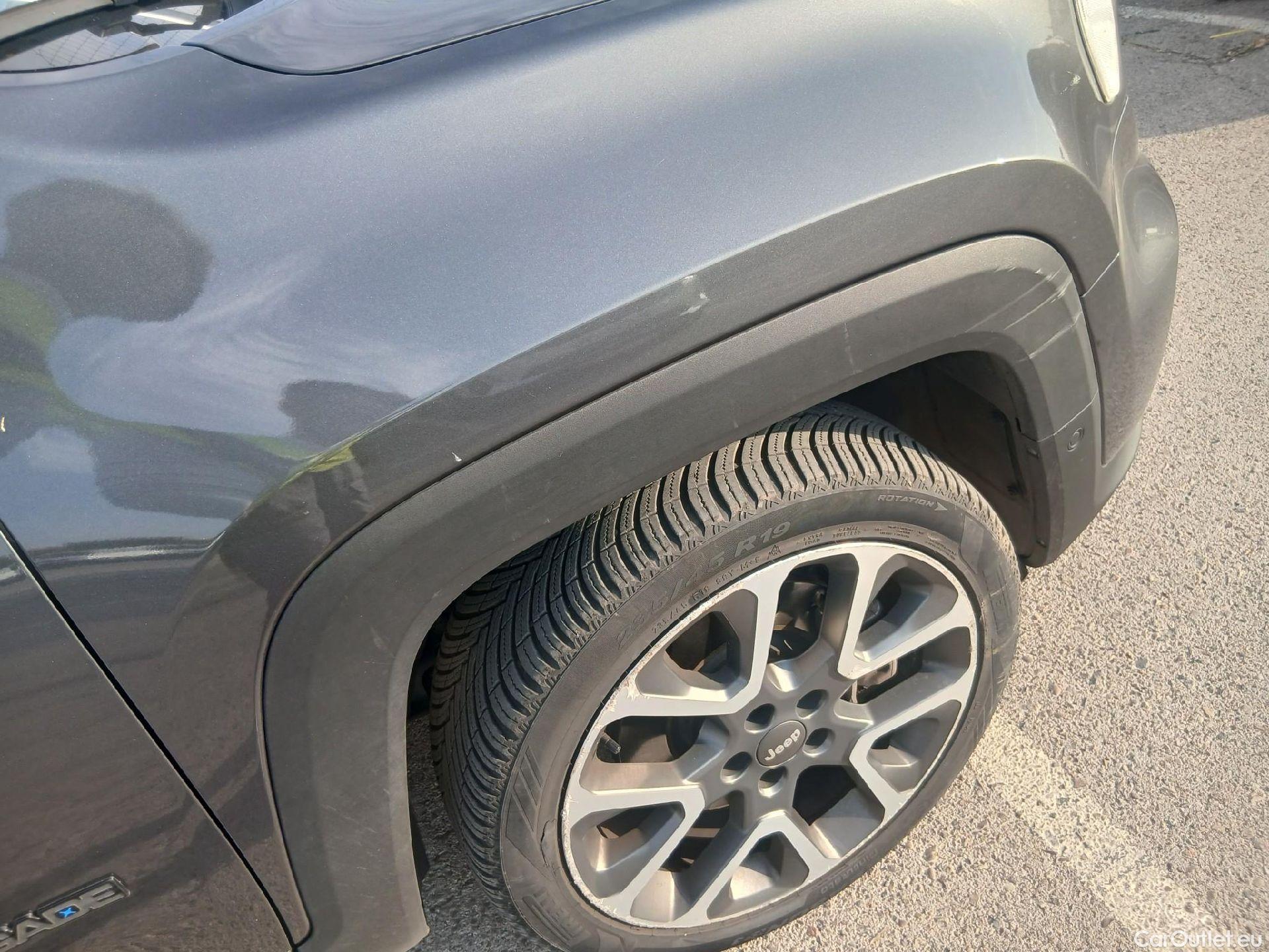  Jeep  Patriot JEEP Renegade / 2014 / 5P / todoterreno S 1.3 PHEV 177kW (240CV) AT AWD (AC) #30
