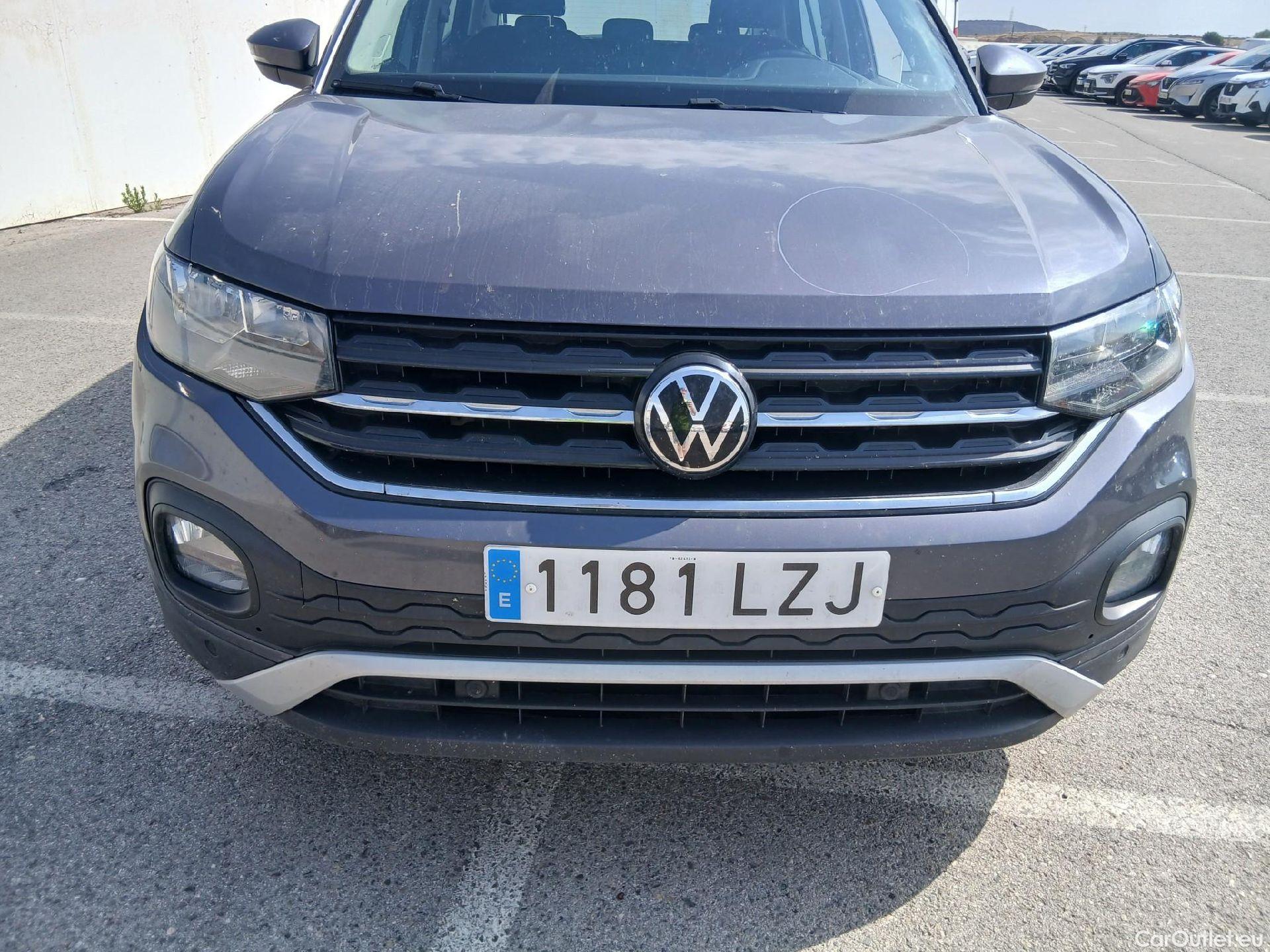  Volkswagen  T-CROSS VOLKSWAGEN  / 2018 / 5P / todoterreno Advance 1.0 TSI 70kW (95CV) (AC2) #4