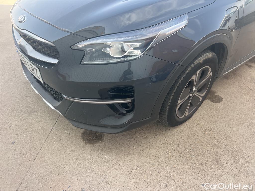  KIA  XCeed KIA  1.6 GDi PHEV 104kW (141CV) eDrive (AC) #18