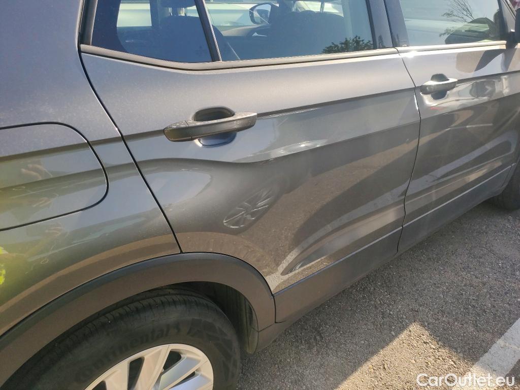  Volkswagen  T-CROSS VOLKSWAGEN  / 2018 / 5P / todoterreno Advance 1.0 TSI 85kW (115CV) DSG (AC) #9