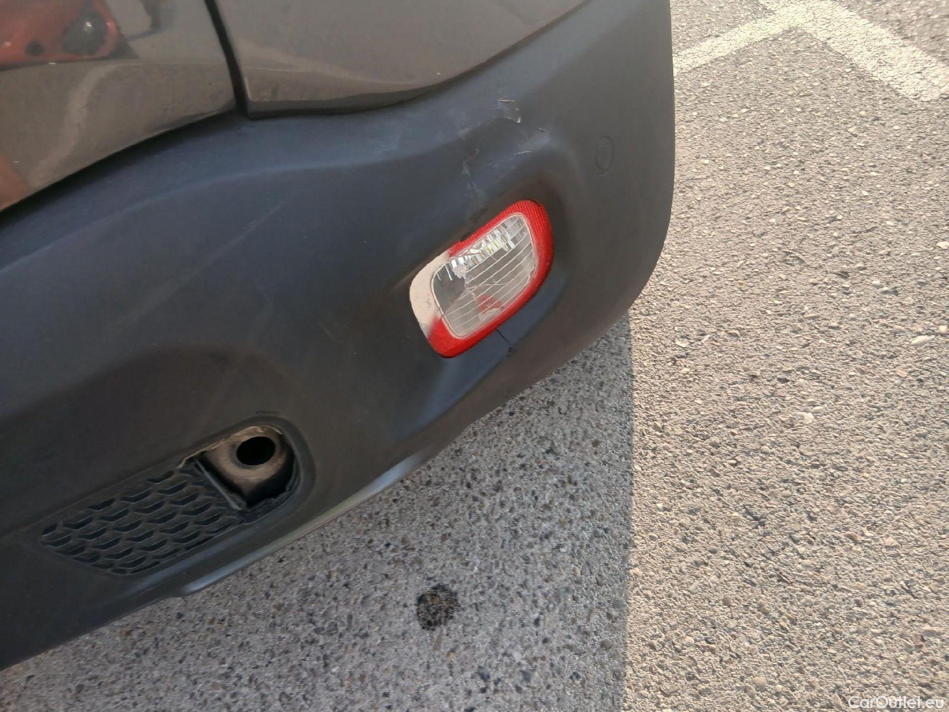  Jeep  Patriot JEEP Renegade / 2014 / 5P / todoterreno S 1.3 PHEV 177kW (240CV) AT AWD (AC) #21