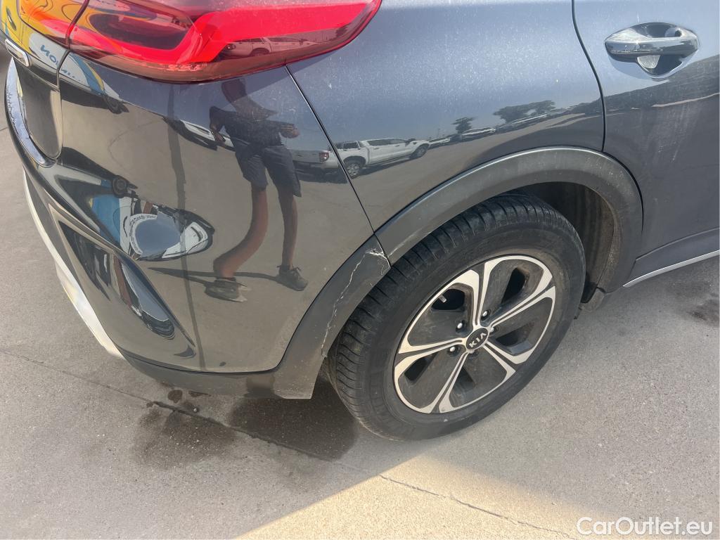  KIA  XCeed KIA  1.6 GDi PHEV 104kW (141CV) eDrive (AC) #22