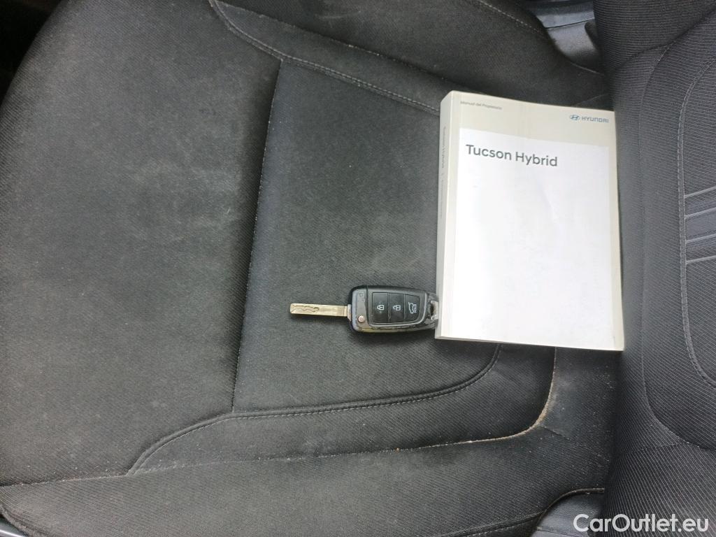  Hyundai  Tucson HYUNDAI  / 2020 / 5P / todoterreno 1.6 TGDI 169kW (230CV) HEV Maxx Auto #20